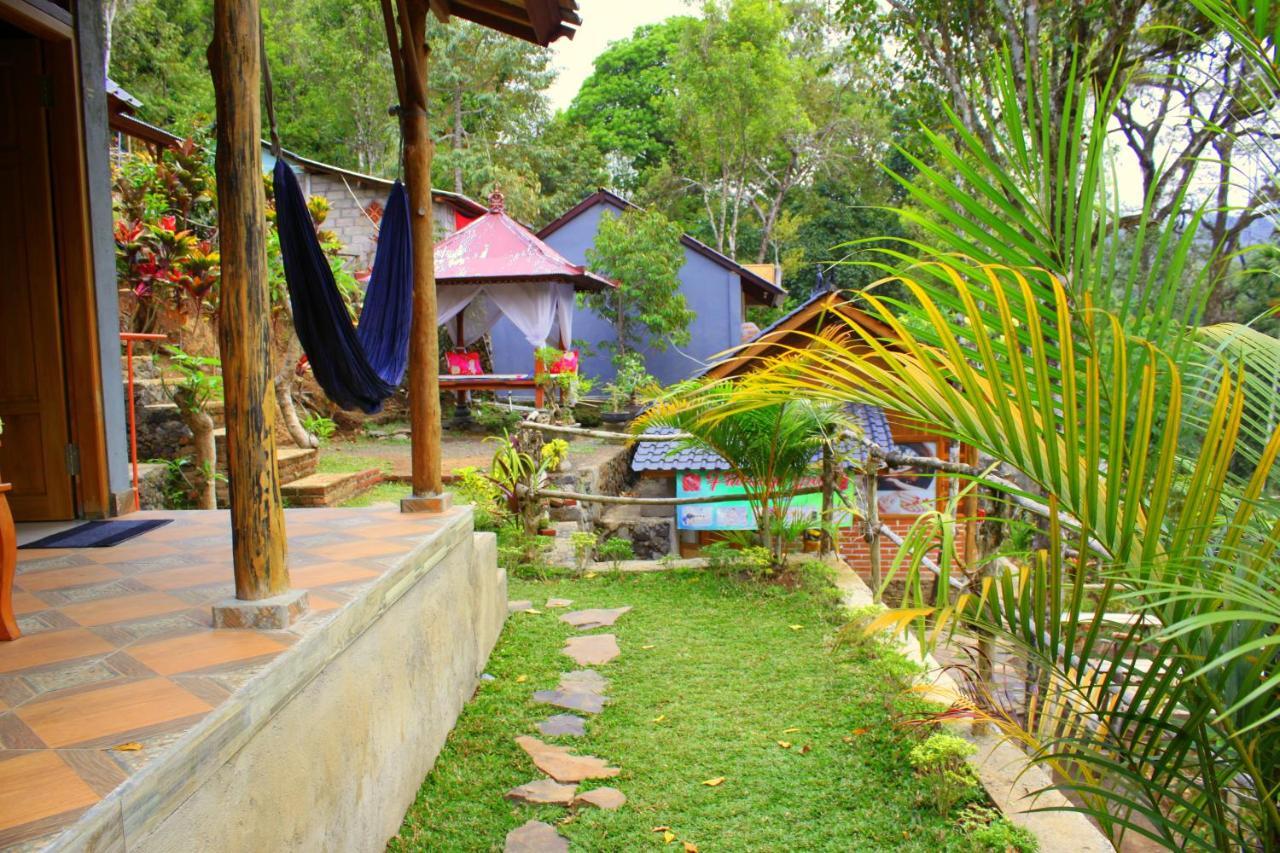 Friendly Homestay Lemukih Singaraja Eksteriør billede